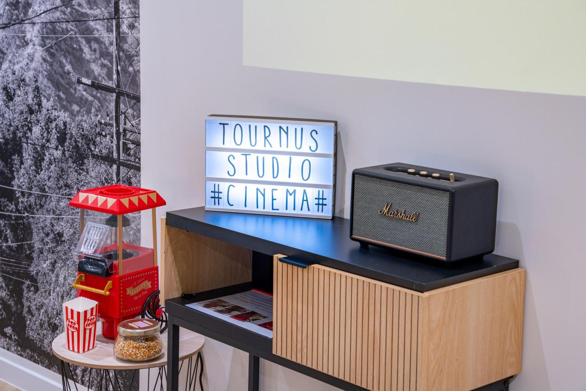 Apartment Food And Chill - Deux Hypercentre - 1 Theme Cinema - By Primo C0nciergerie Tournus